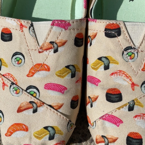 Toms Sushi Roll with it shoes - Picture 2 of 4